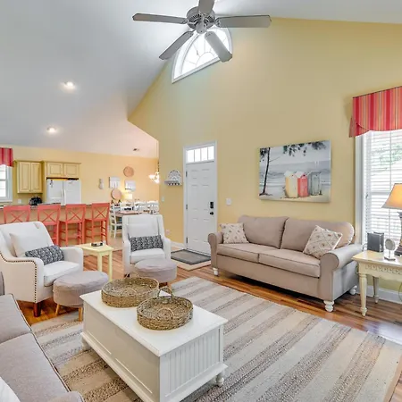Surfside/Garden City Pet-Friendly Beach House-2